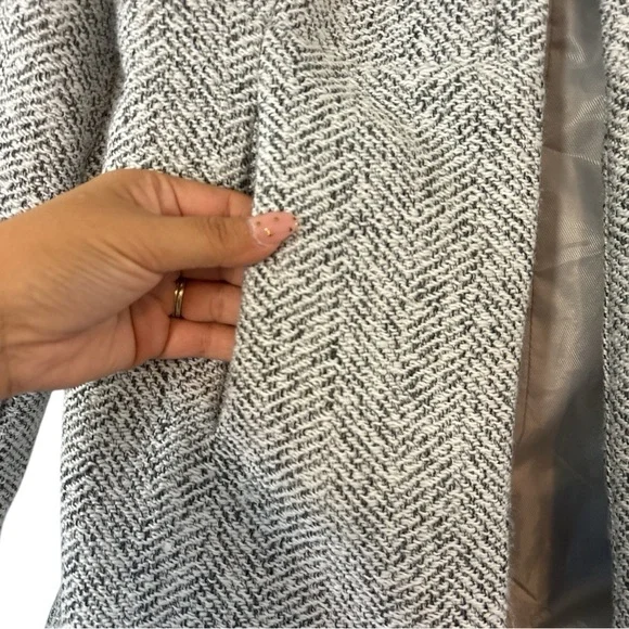 VICI Heather Gray Herringbone Mid Length Open Coat Size Medium